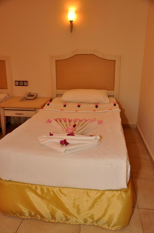 Aparthotel Club Dena Marmaris Zimmer foto