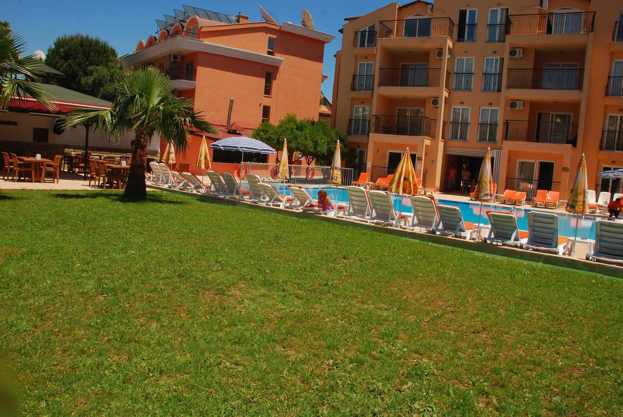 Aparthotel Club Dena Marmaris Exterior foto